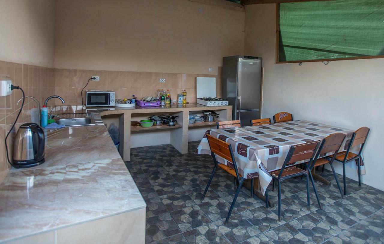 Amalia Hotel Zaliznij Port Kültér fotó